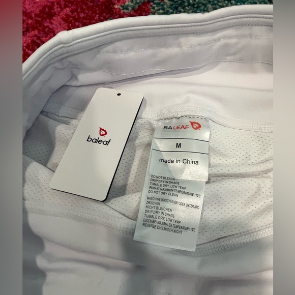 NWT Baleaf Running/Tennis Skirt - Size Medium - Picture 5 of 10